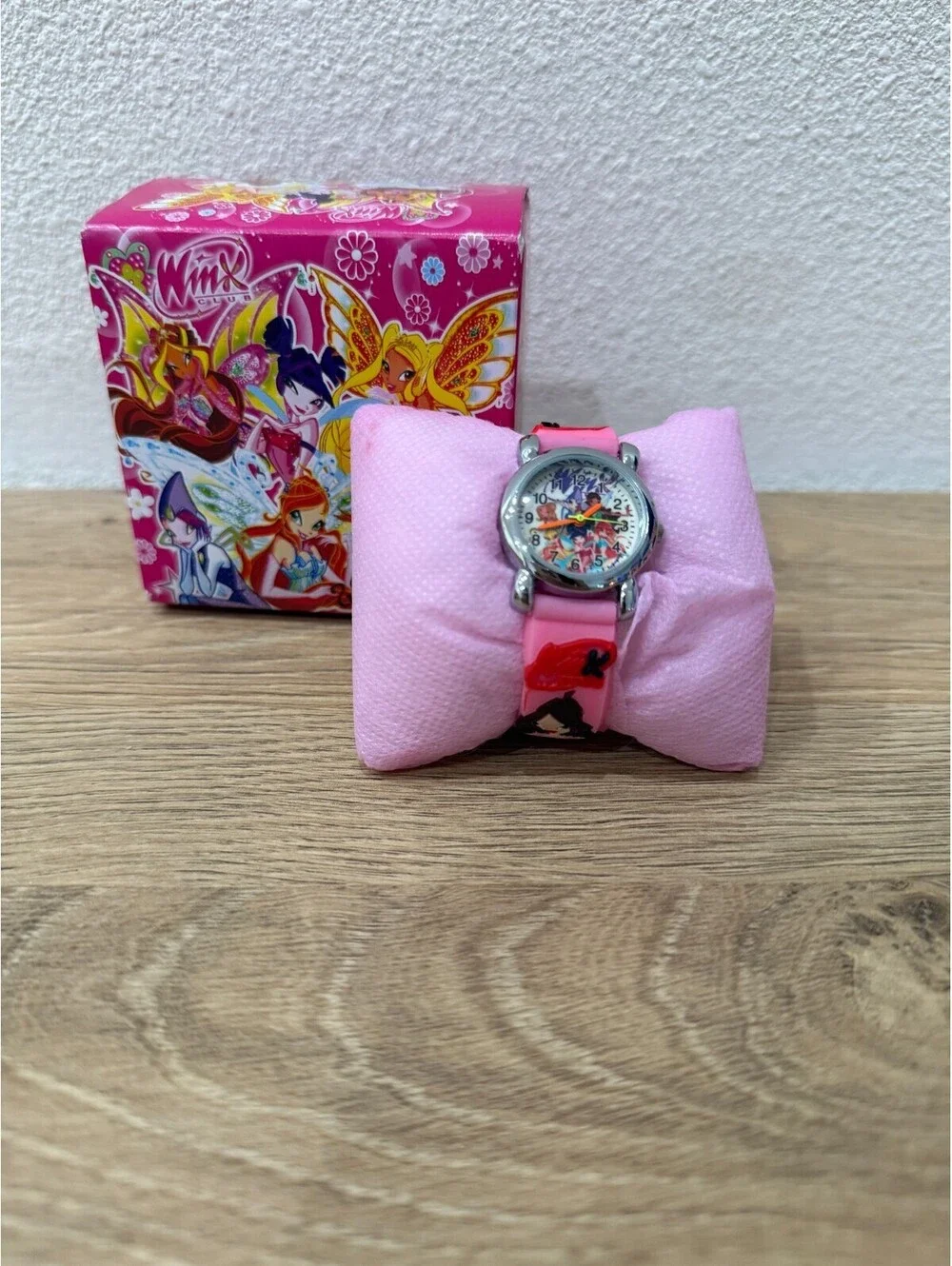Winx Club Watch Pink Wristwatch NEW Unused Original Box Rare HTF